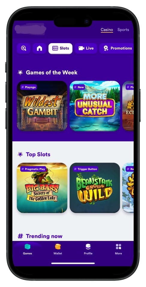 Screenshot showing EK777 App interface with intuitive menus and game choices